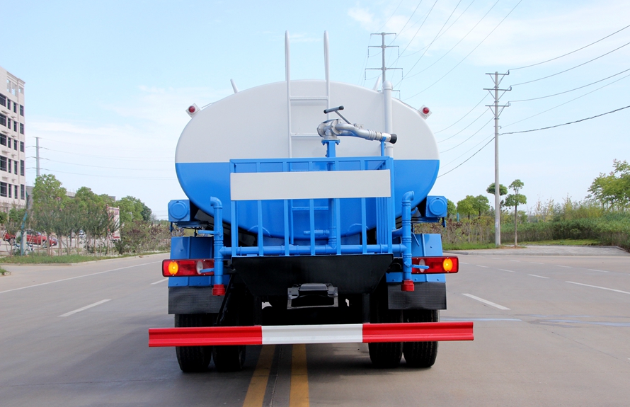 4* 2 wheel High Pressure Cleaning Truck Orchard Sprinkler Truck Water Sprinkler Tanker Truck,9.5m³